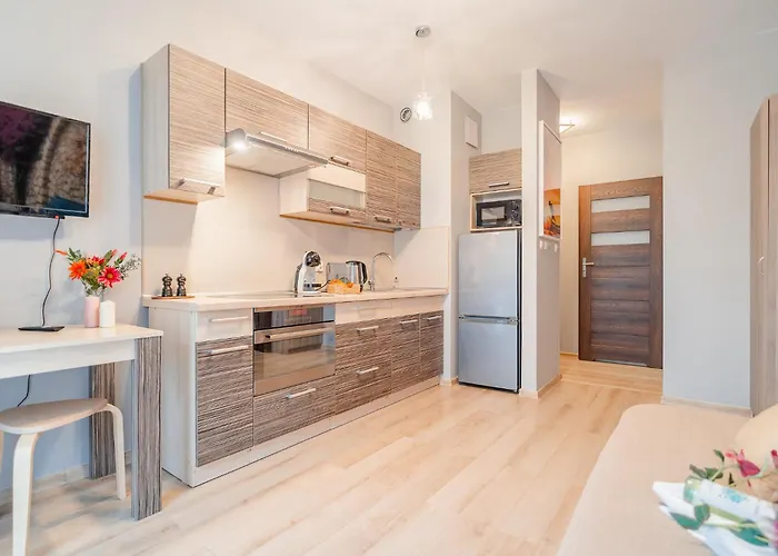 Grzegorzki With Balcony - By Rentujemy Krakow